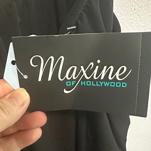 Maxine of Hollywood Jersey Swim Romper One Piece/Cover Up (Plus Size) - Picture 3 of 14